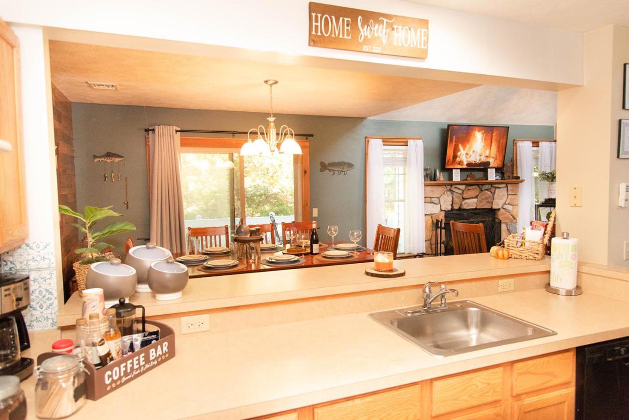 Camelback Private Home Located Behind Waterpark & Ski Lift Таннерсвилл Экстерьер фото